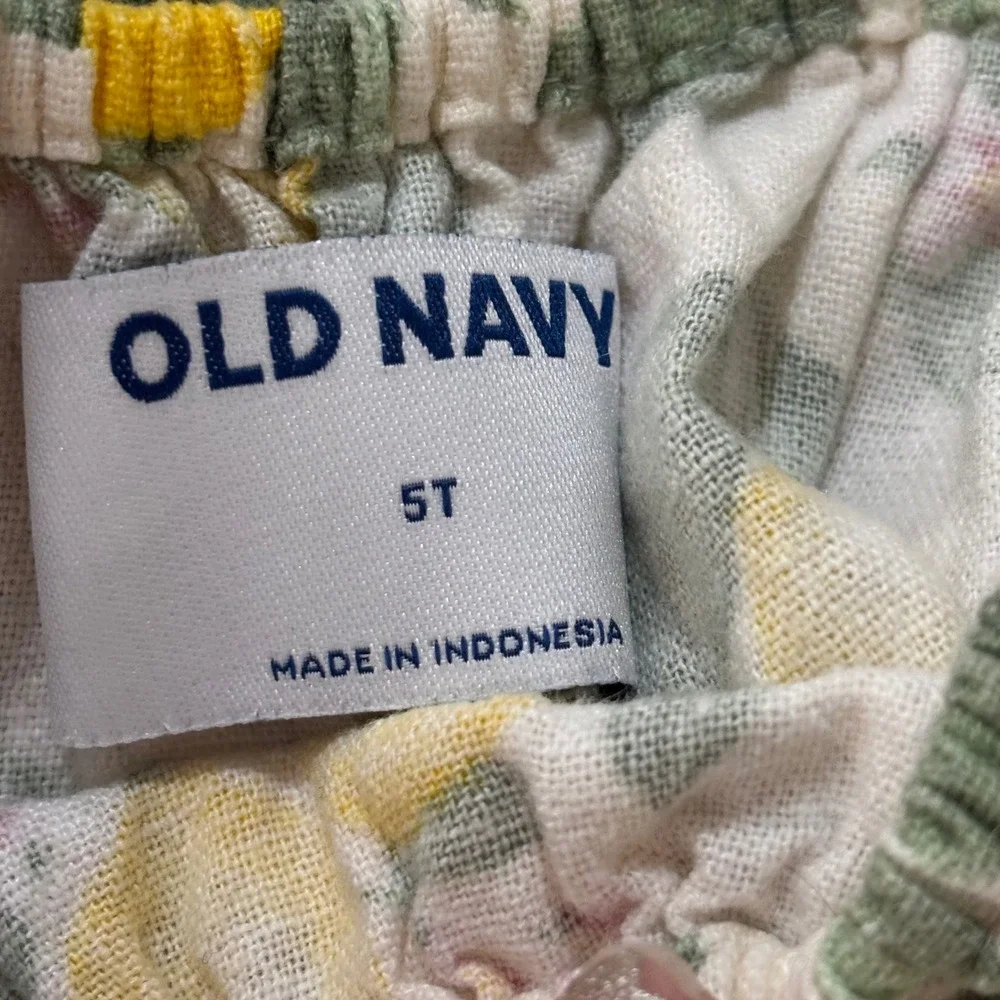 Old Navy Girls 5T XS Clothing Lot 10pc Skirt Pants Sweatshirt Tops Camo Floral